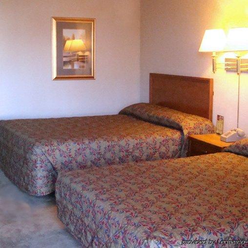 Rest Inn - Extended Stay, I-40 Airport, Wedding & Event Center Amarillo Phòng bức ảnh